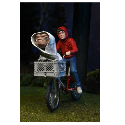 NECA E.T. 40Th Anniversary Deluxe 7-Inch Scale Action Figure - Select Figure(s)